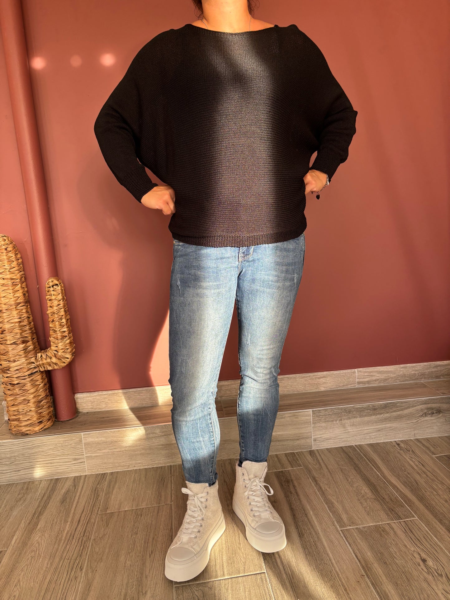 Pull noeuds noir