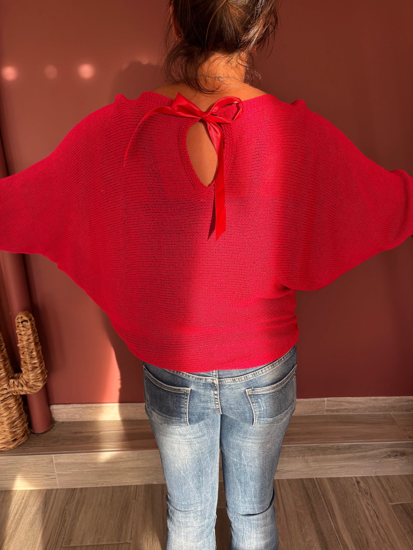 Pull noeuds rouge
