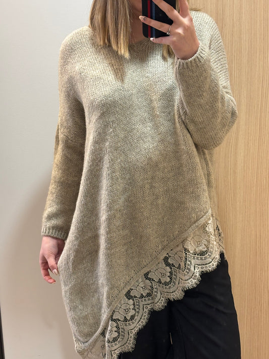 pull dentelle asymétrique (plusieurs coloris)