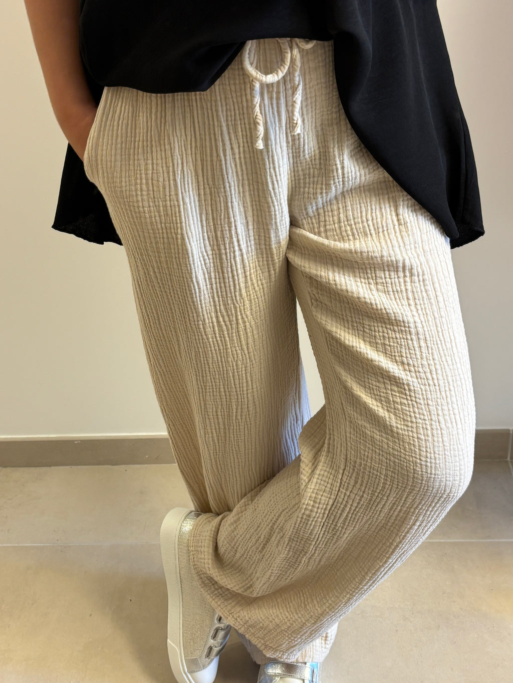 Pantalon gaz de coton avec des poches