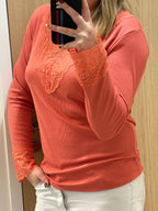 Sous pull en dentelle (plusieurs coloris)