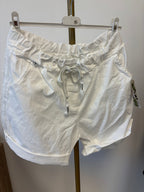Short magique dentelle