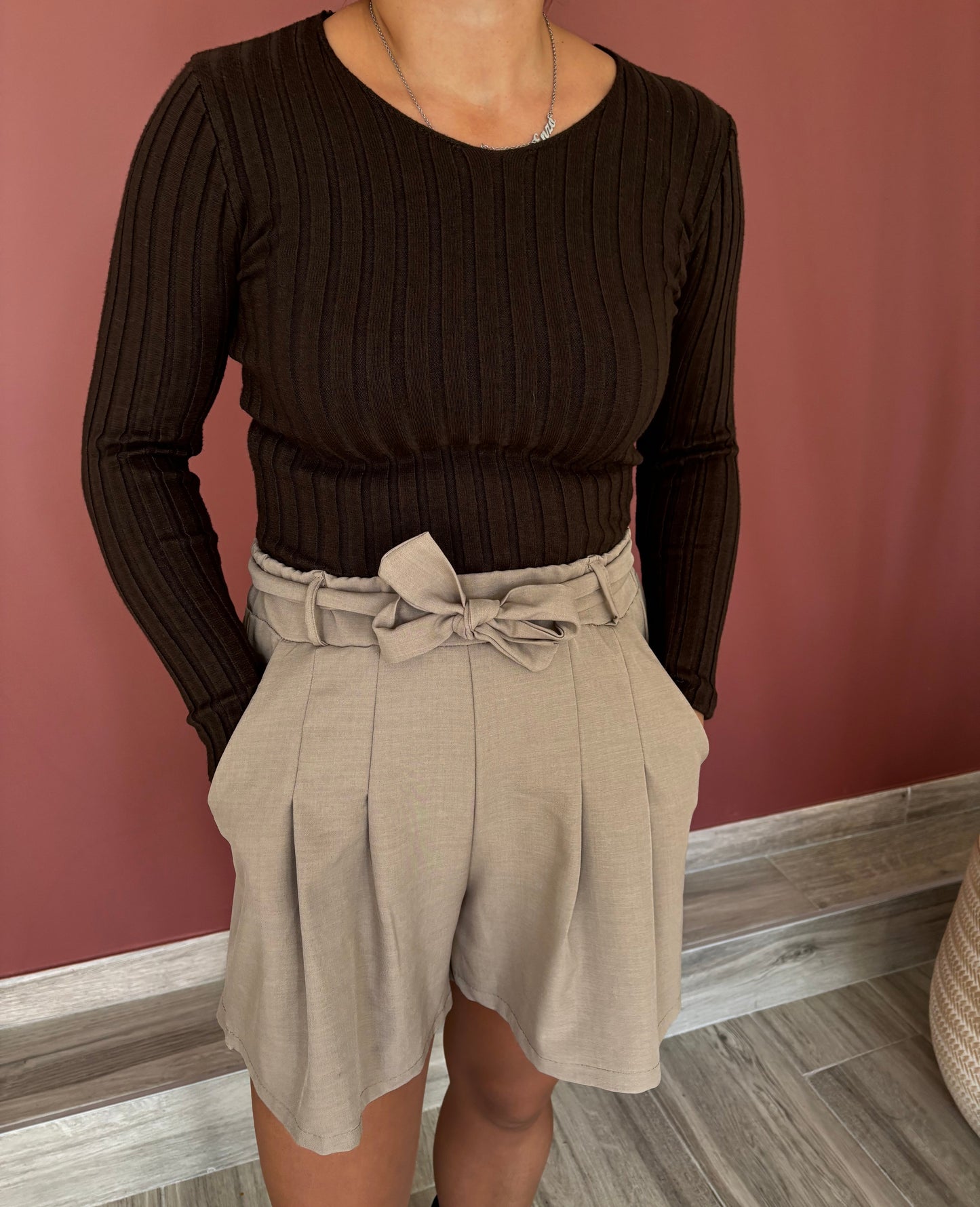 pull léger col V ( plusieurs coloris)