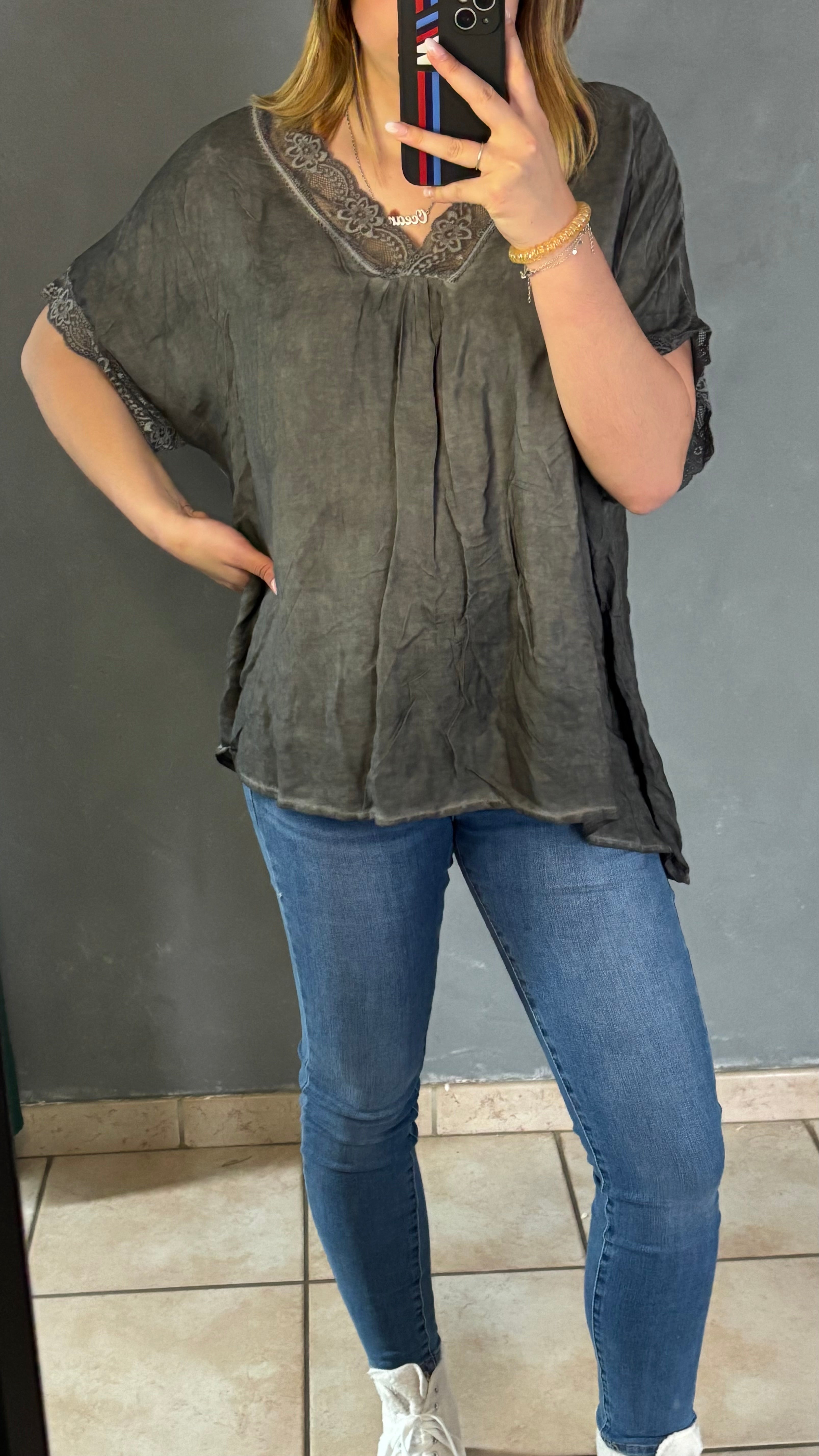 Teeshirt dentelle (plusieurs coloris)