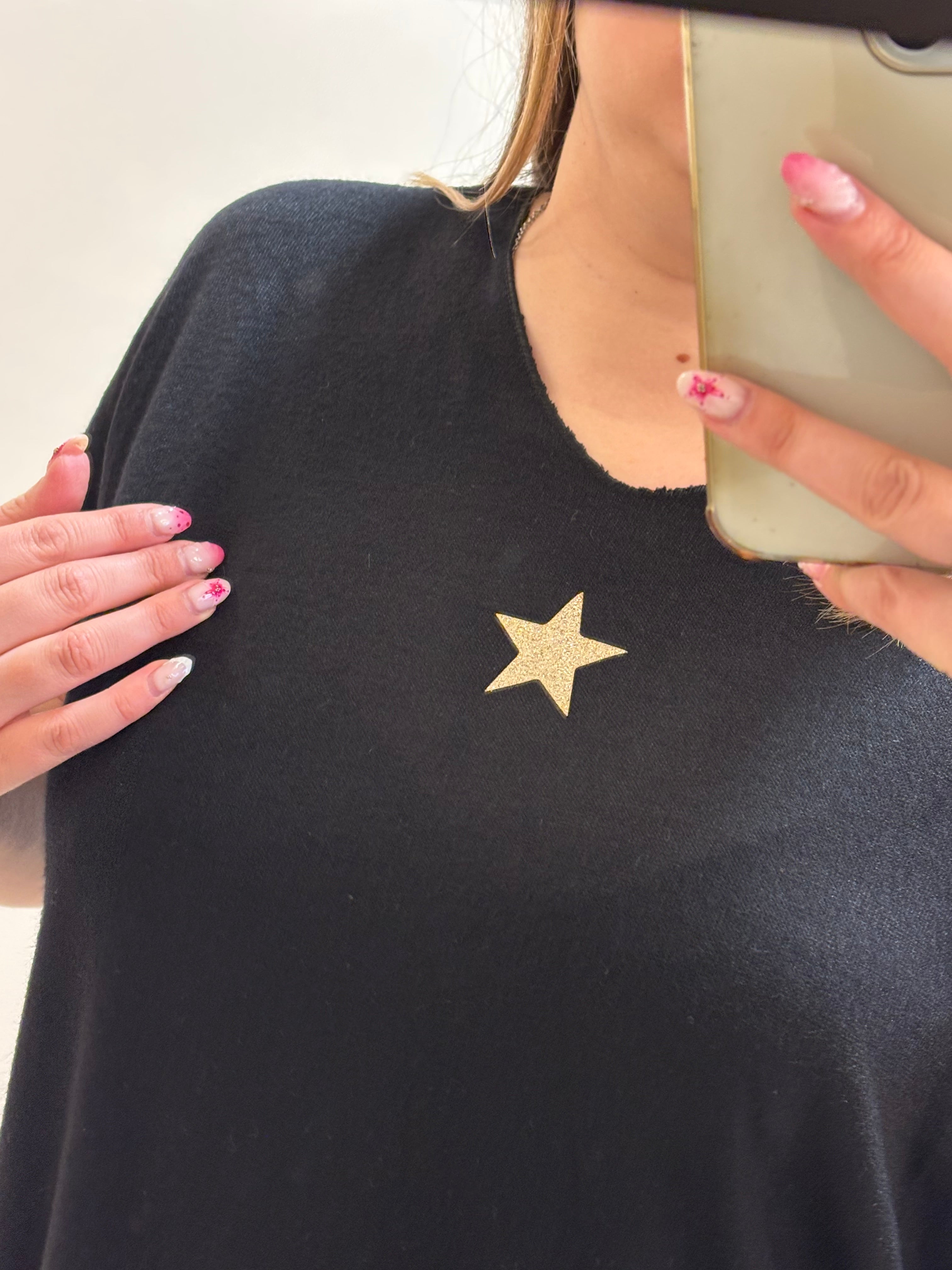 Tee-shirt Étoile – L’indispensable lumineux de l’été ☀️