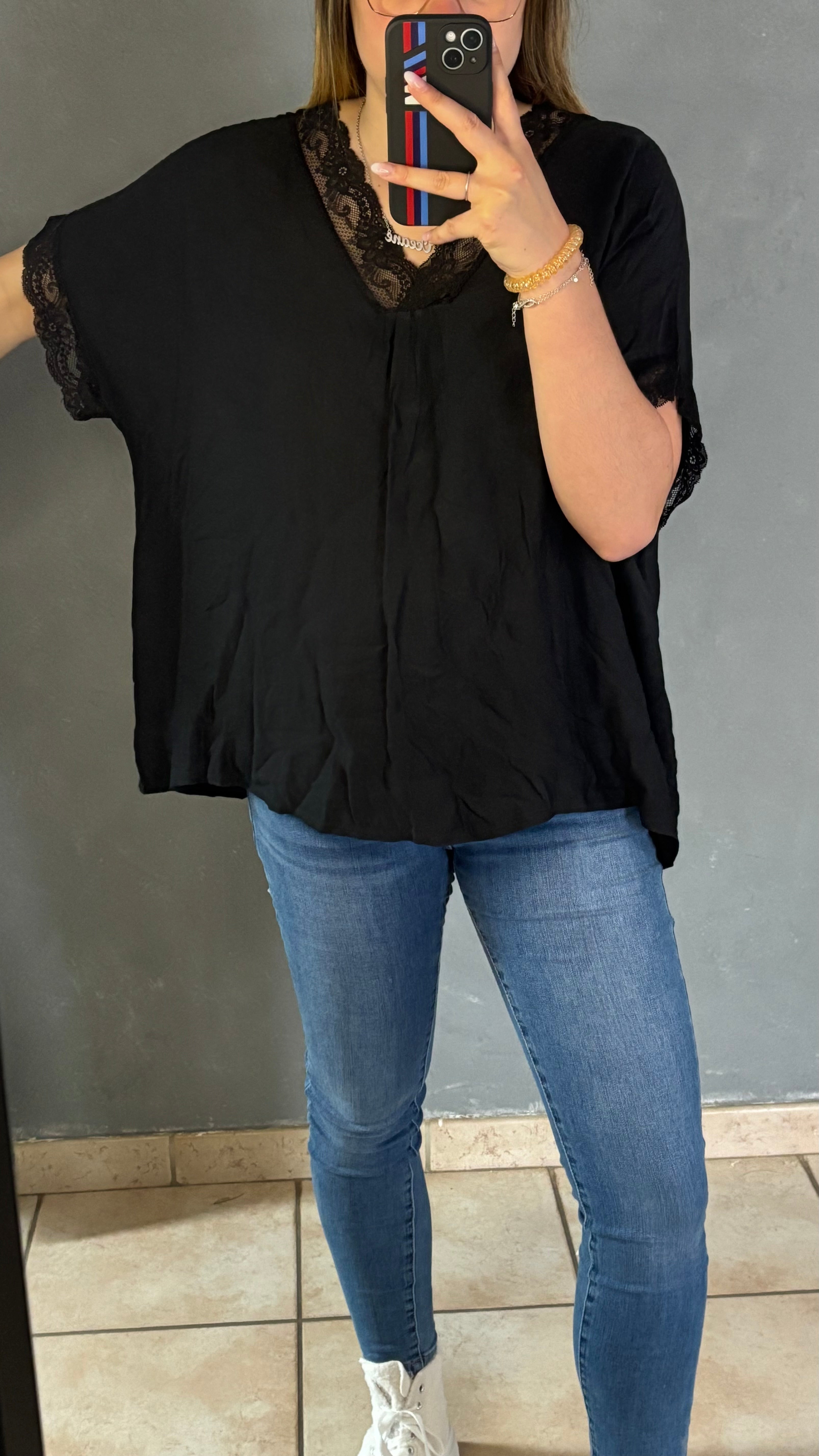 Teeshirt dentelle (plusieurs coloris)