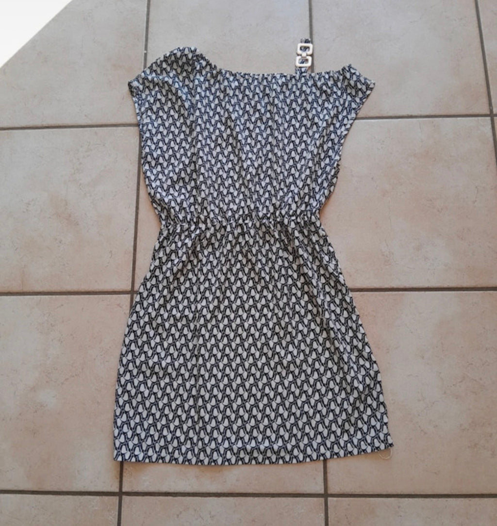 Robe courte