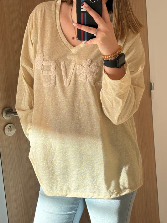 Pull doré love